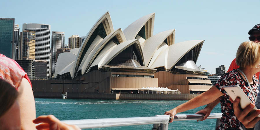 Seeing Sydney’s landmarks on a harbour dinner cruise